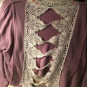 Free People Vintage Sweatshirt. So cool! Medium
